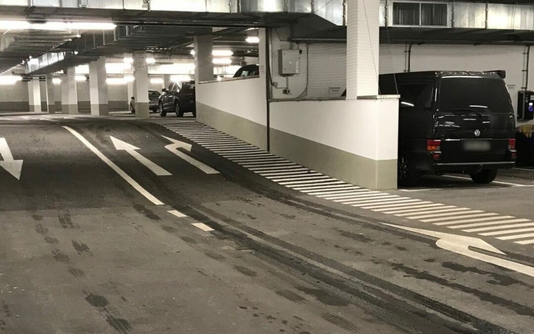 Gussasphalt in der Tiefgarage des Kompetenzzentrums für Erziehungsberufe in München